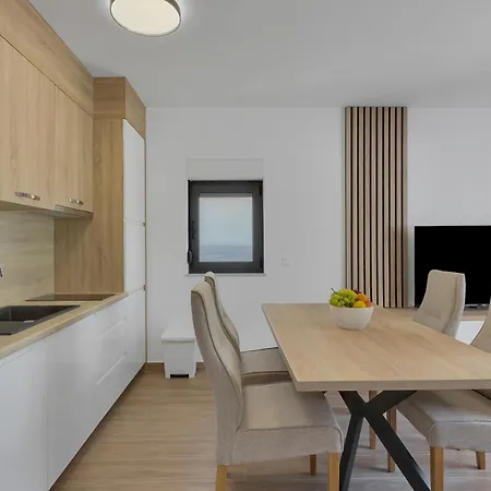 Lux-in - Makarska Exklusiv Apartament Tučepi